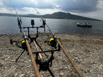 Pruty giants fishing XRS 180 cork 10 ft/ 3 lb - 3