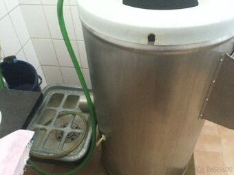 Prodej restauračního zařízení - 3