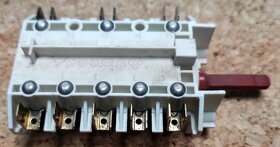 Spínače plotýnek elektrických sporáků Mora - 3