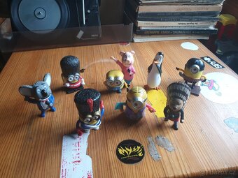 Vláčky  vojáčci, figurky... - 3