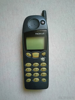 Mobilní telefony Nokia - 3