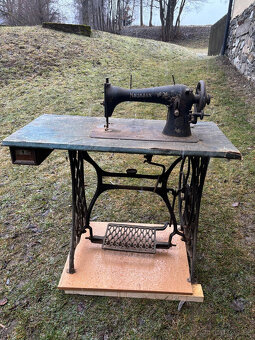 Šicí stroj - 3