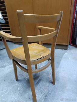 Prodám malou dřevěnou židličku - 3