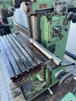 64. Frézka nástrojařská FN 25 - 3