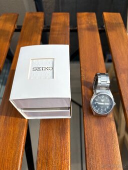 Seiko 5 automatic Arabic dial SNKP21J1 - 3