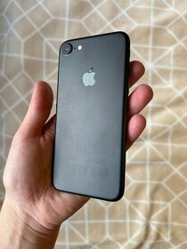 Apple Iphone 7 - 3