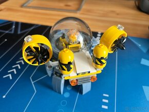 Flying Jelly Sub z LEGO Ninjago movie - 3
