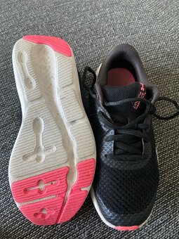 Botasky Under Armour vel.36,5 - 3