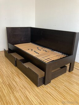 Postel s polohovacím roštěm - 3