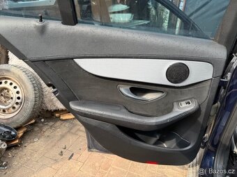Tapecirunk , Loketní opěrka , Budíky Mercedes W205 S205 - 3