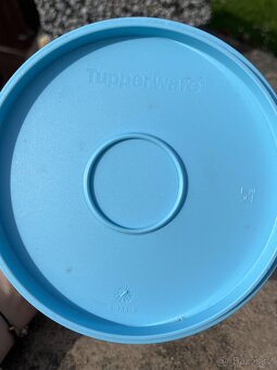 Tupperware dóza - 3