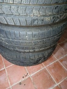 Zimní pneu 195/60 R 16 C 99/97T NEXEN WINGUARD - 3