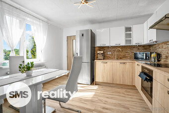 Prostorný rodinný dům 186 m², 2 bytové jednotky, zahrada, ba - 3