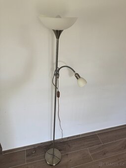 Dvojitá mosazná stojací lampa - 3