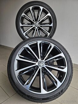 Orig. VW Verona 5x112 Letní 235/40/19 - Zánovní - 3