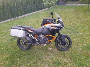 KTM 1050 - 3