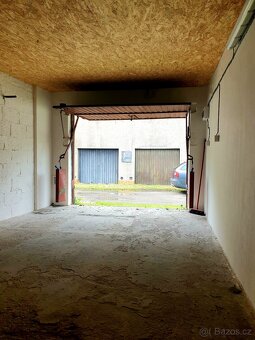 Prodej garáže s elektřinou, 23 m2, ul. Pod Výtahem, Slezská - 3