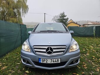 Mercedes-Benz B - 3
