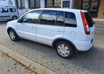 Ford Fusion 1,4 16V benzín manuál 59 kw - 3