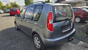 ŠKODA ROOMSTER 1.4 16V - 3