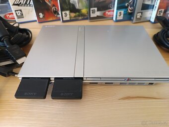 PlayStation 2 + hry - 3