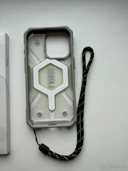 Obal UAG iPhone 16 Pro + ochrana čoček - 3