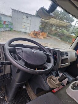 RENAULT MIDLUM L - kafilerní nástavba - 3