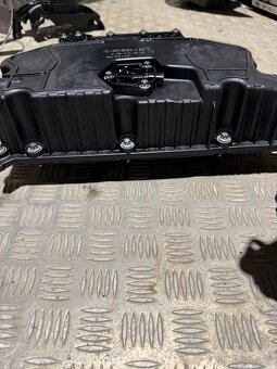 Olejová vana Sprinter OM651 - 3