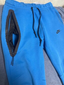 Nike Tech Fleece souprava - 3