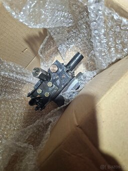 Hydraulika zetor crystal, rozvaděč - 3