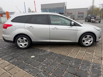 Ford Focus kombi 1,0i 74kW r.v.2015 - 3
