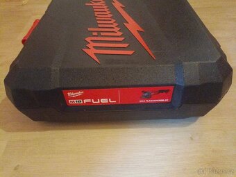 Milwaukee prázdný kufr M18 Flag 230mm - 3