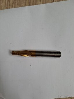 Drážkovací fréza dvoubřitá průměr 10 mm - 3