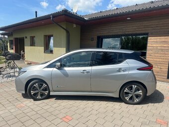 Nissan Leaf 40kwh - ZE1 - 3