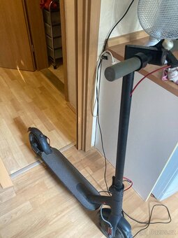 Elektrická koloběžka Xiaomi - 3