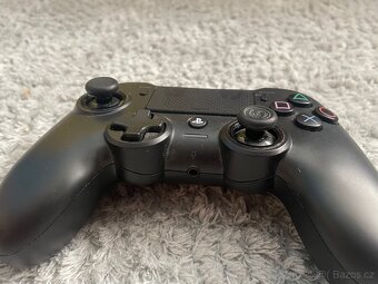 PlayStation 4 ovladač - 3