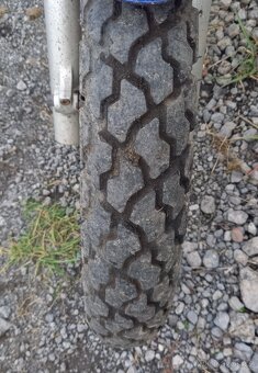 Suzuki dr big 800 - 3