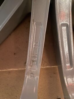 Alu kola R19 - 3
