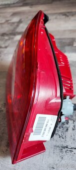 Zadní světlo Audi A4 B8 avant - 3