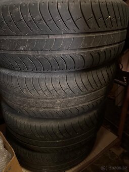 Prodám Alu disky 5 x 114,3 R16 - 3