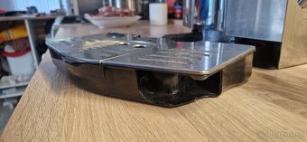 Prodám kávovar DeLonghi - 3