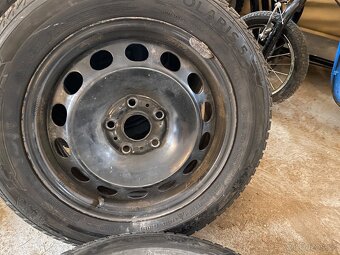 Plechové disky 16” 5x112 a zimní pneu 205/55/R16 - 3