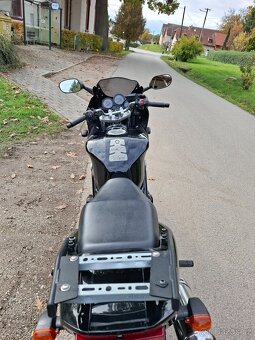 Yamaha Fazer 600 - 3