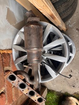 Prodám náhradní díly z BMW E87 - 3