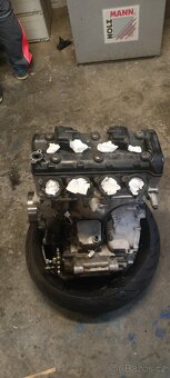Motor Suzuki GSX-R 1000 2003 - 3