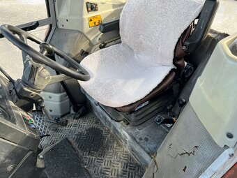 Traktor Massey Ferguson 390 - 3