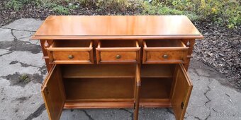 Masivní komoda se šuplíky - 3