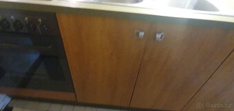 Kuchyňská linka se spotřebiči - 3