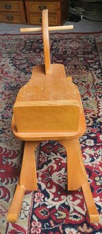 Dřevěný houpací kůň - 3