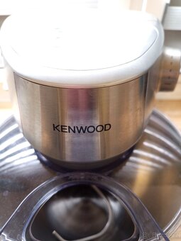 Kuchyňský robot Kenwood KHC29 - 3